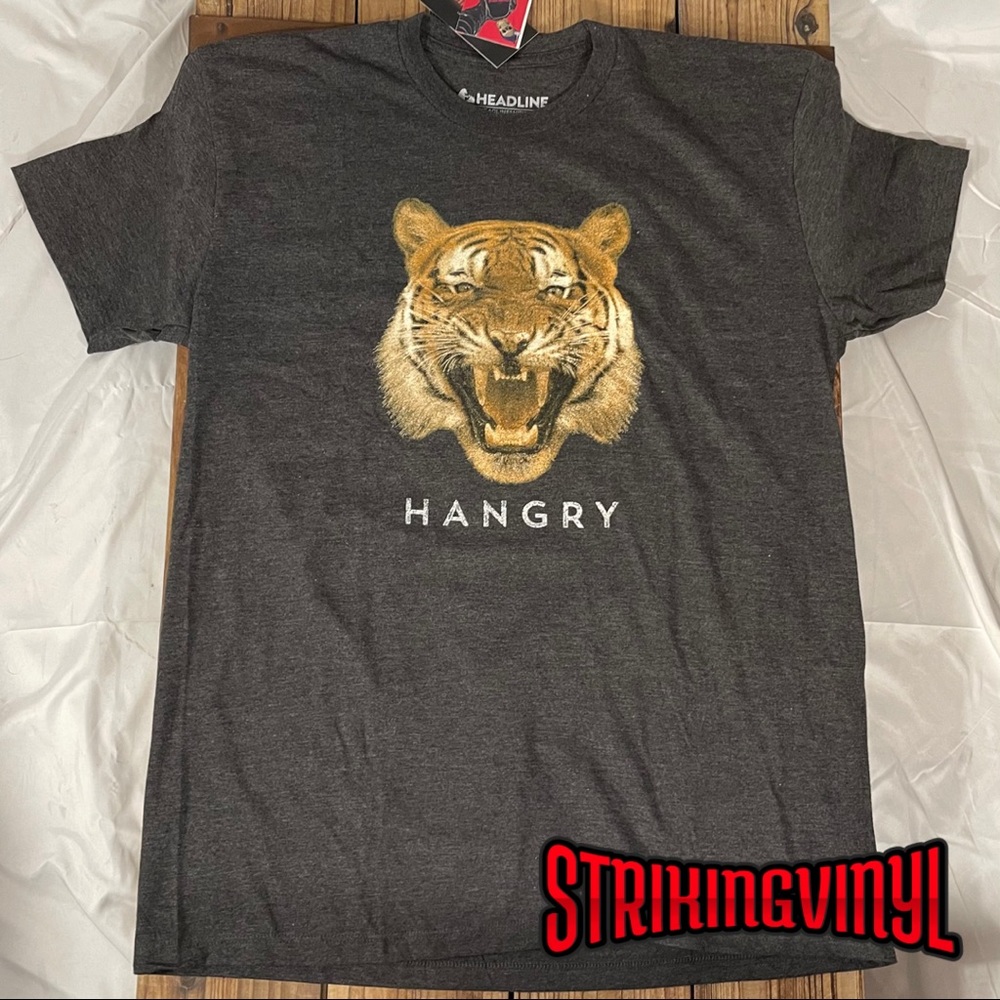 Hangry Tiger Large T-shirt